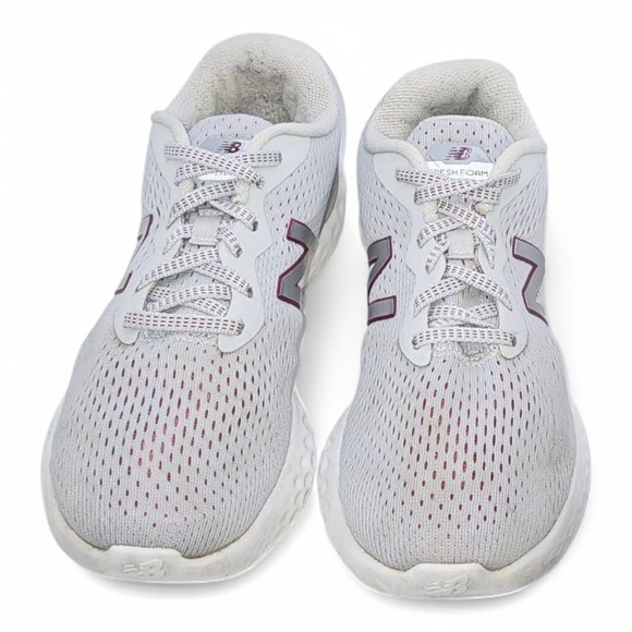 New Balance Fresh Foam 1365 Running Shoes Gray & Silver Sneakers Women's 8.5‎ EE - Picture 1 of 11